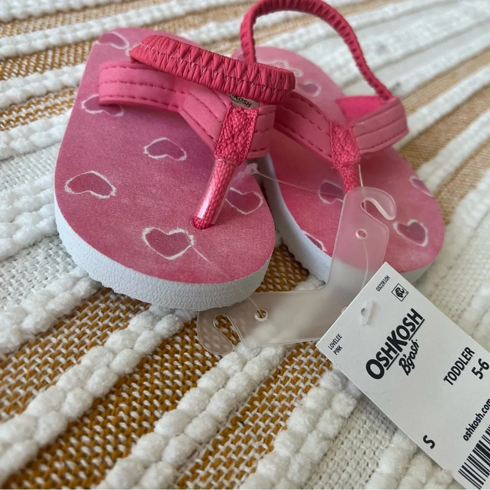 OshKosh B'Gosh Heart Flip Flops Toddler S (5/6) NWT‎